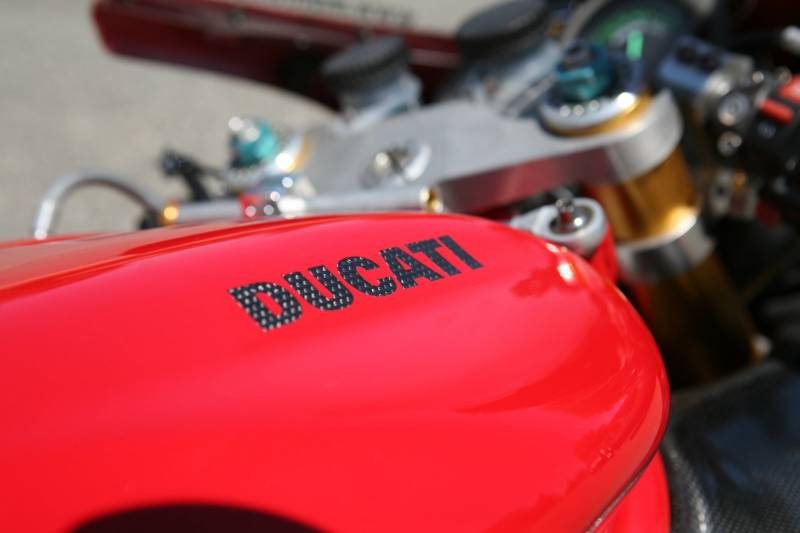 Ducati 996R bike 0000