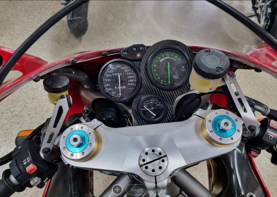 Ducati 996R bike 0000