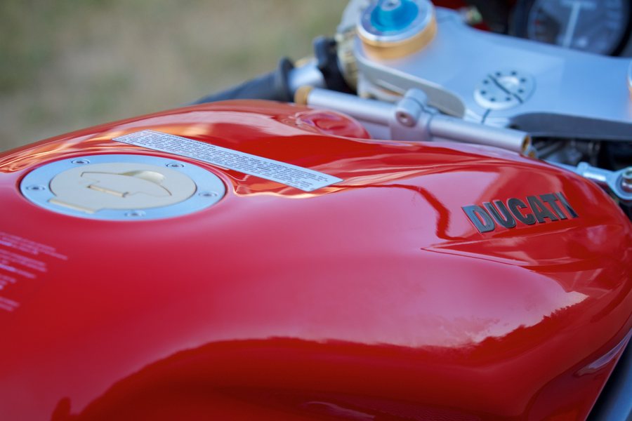 Ducati 996R bike 0000
