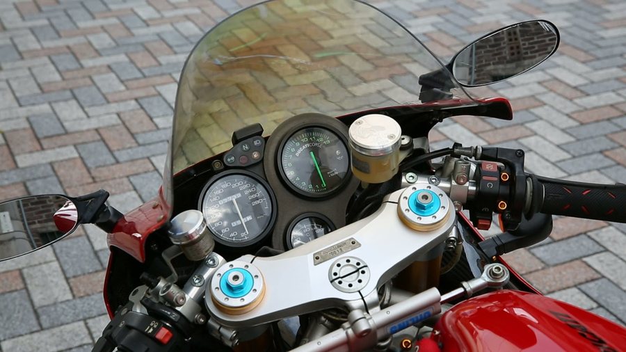Ducati 996R bike 0013