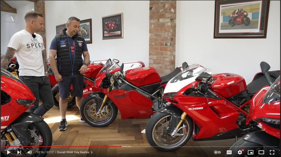Ducati 996R bike 0021