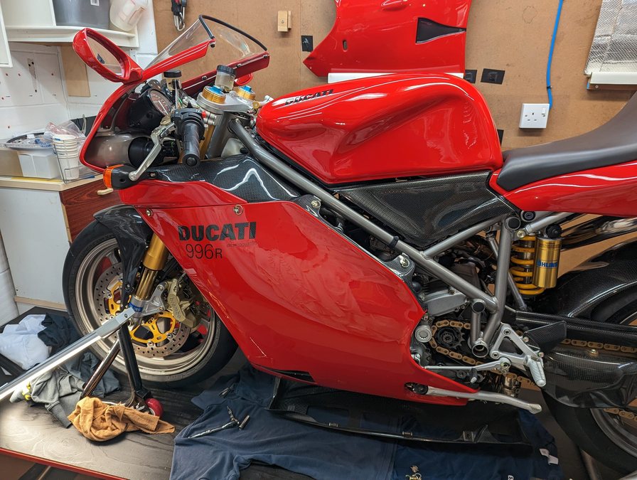 Ducati 996R bike 0023