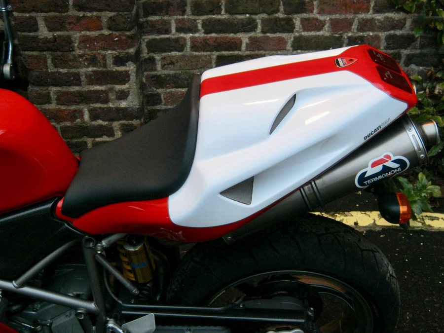 Ducati 996R bike 0027