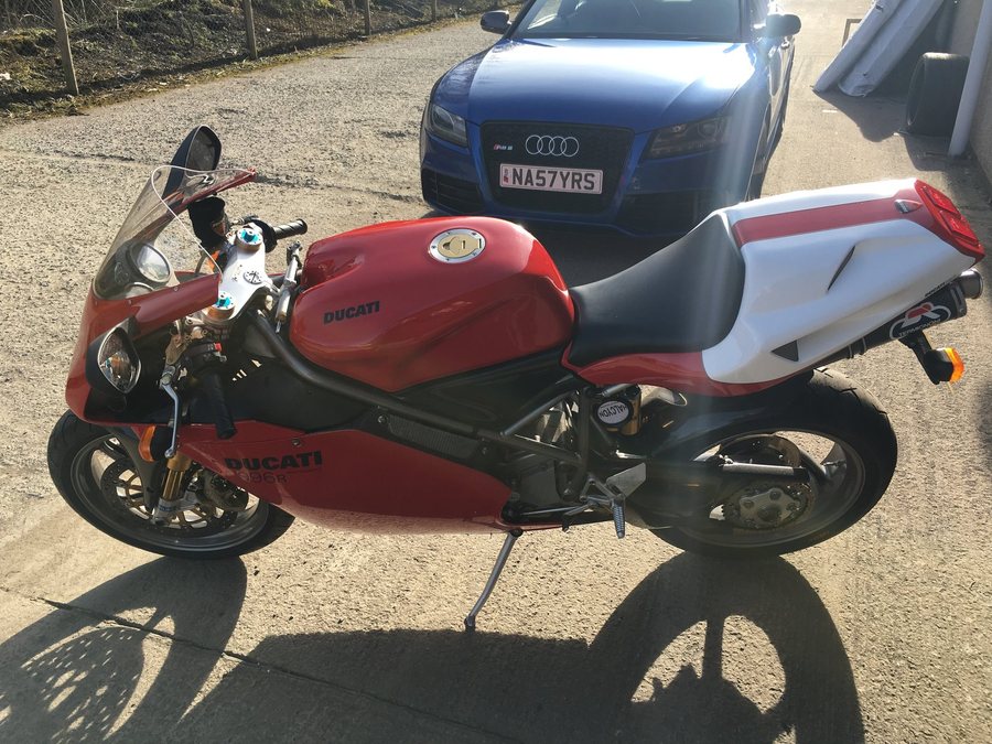 Ducati 996R bike 0045