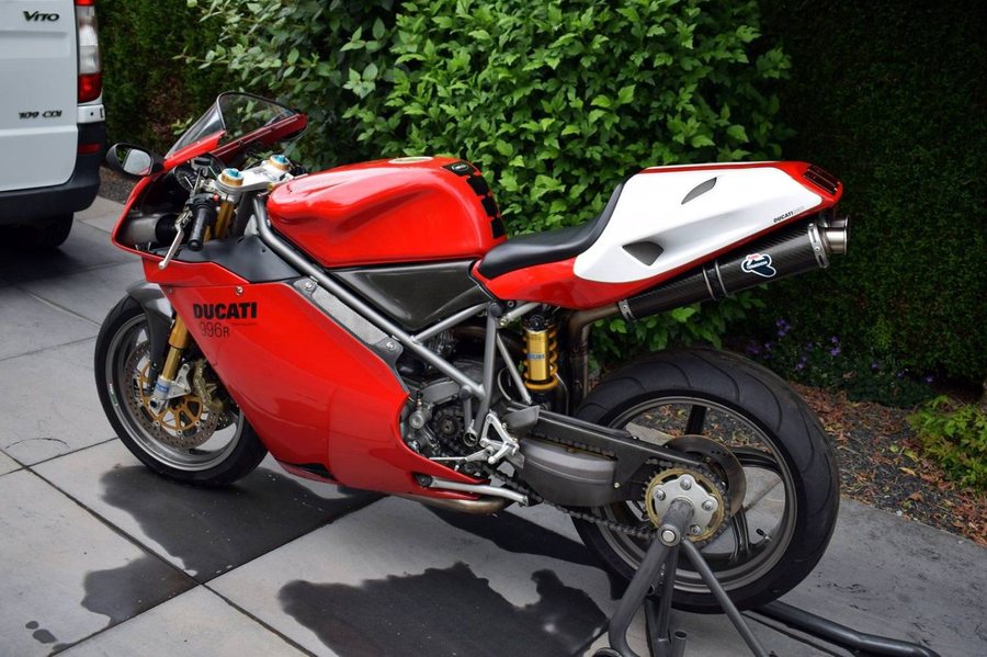 Ducati 996R bike 0052