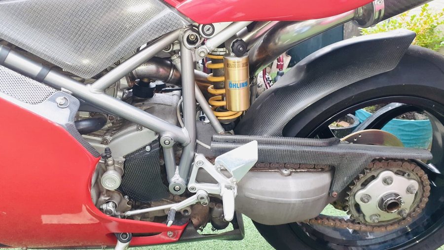 Ducati 996R bike 0164