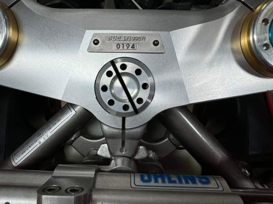 Ducati 996R bike 0194