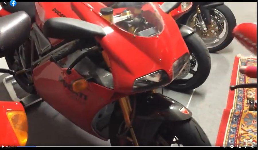 Ducati 996R bike 0257
