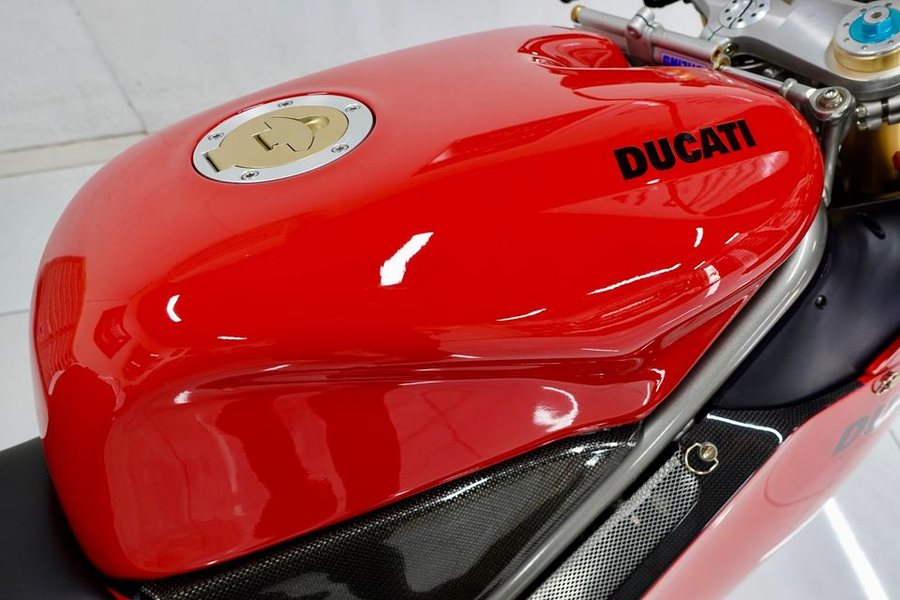 Ducati 996R bike 0319