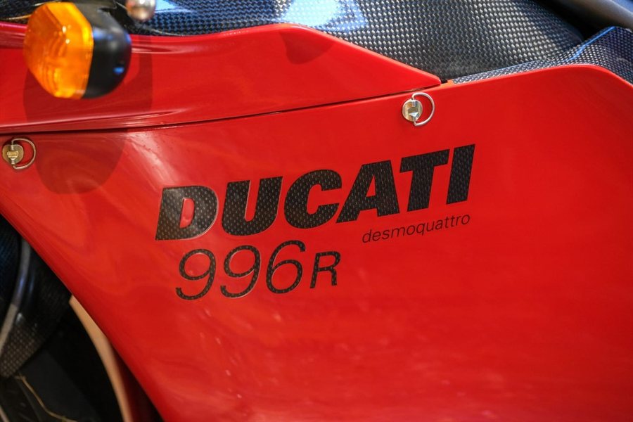 Ducati 996R bike 0326