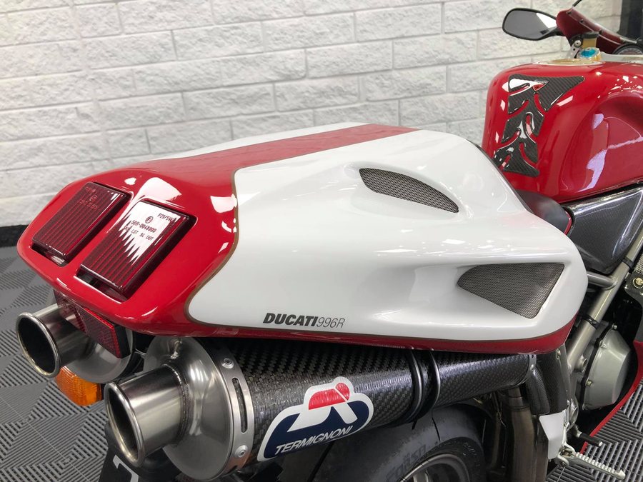 Ducati 996R bike 0332