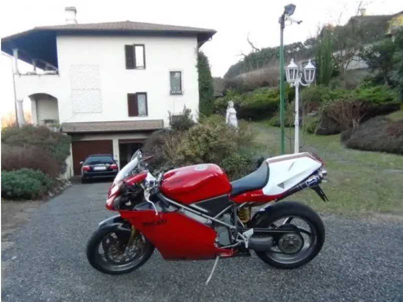 Ducati 996R bike 0377