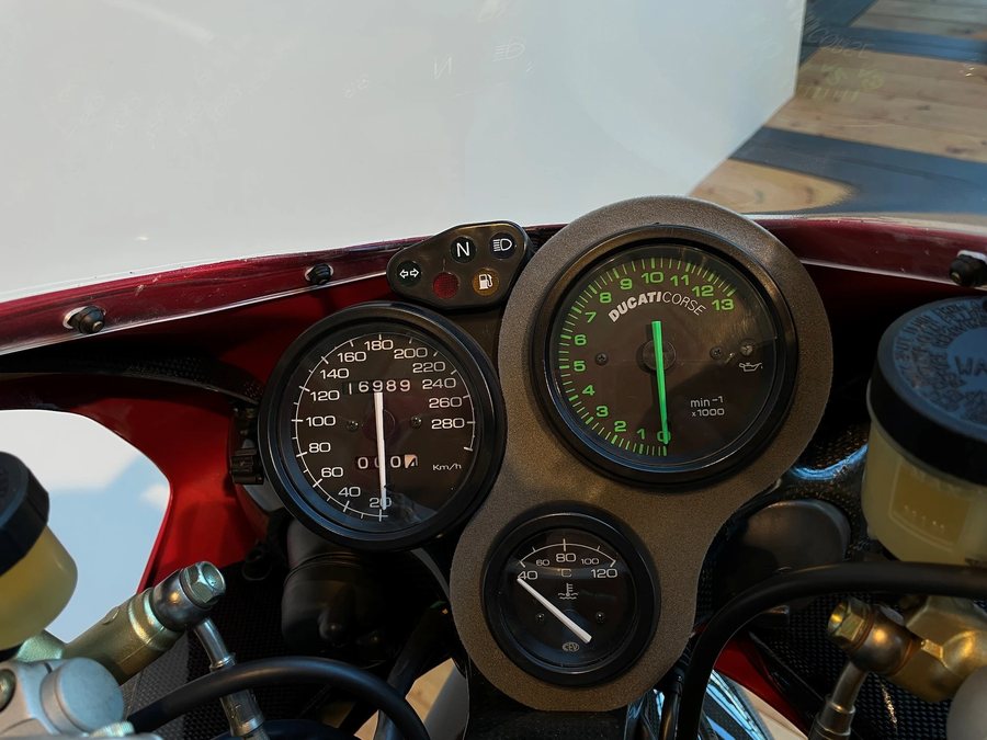 Ducati 996R bike 0396