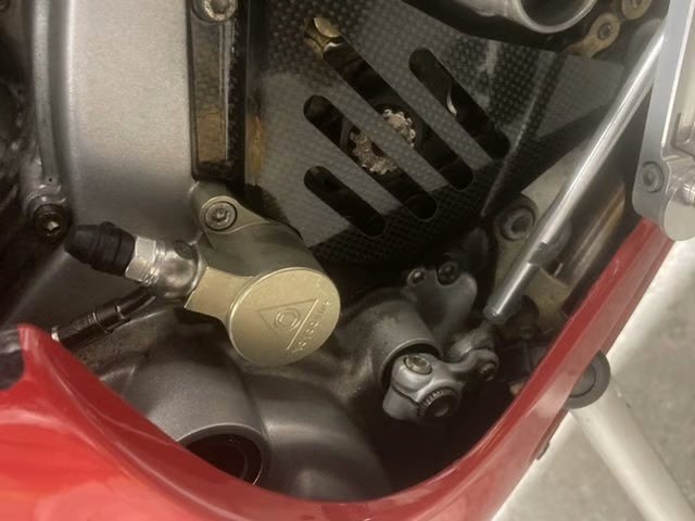 Ducati 996R bike 0406