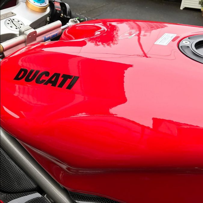 Ducati 996R bike 0441