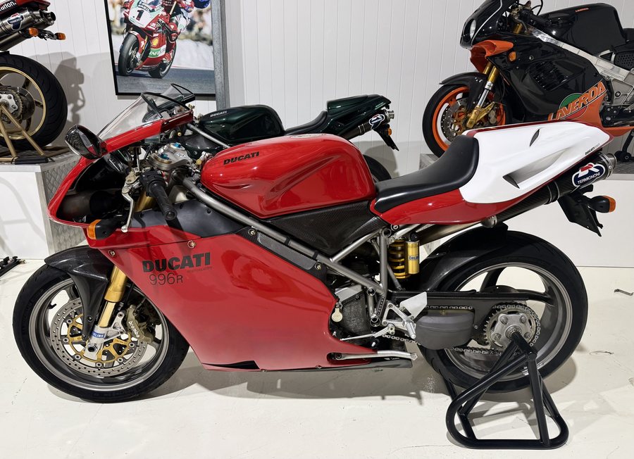 Ducati 996R bike 0496