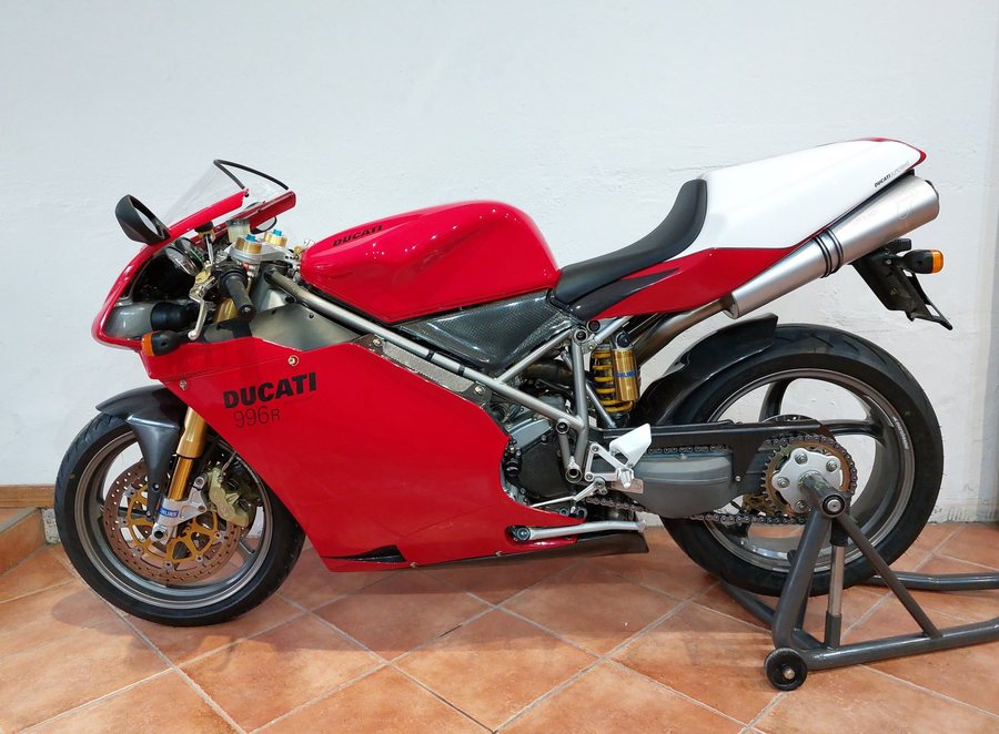 Ducati 996R bike 0584